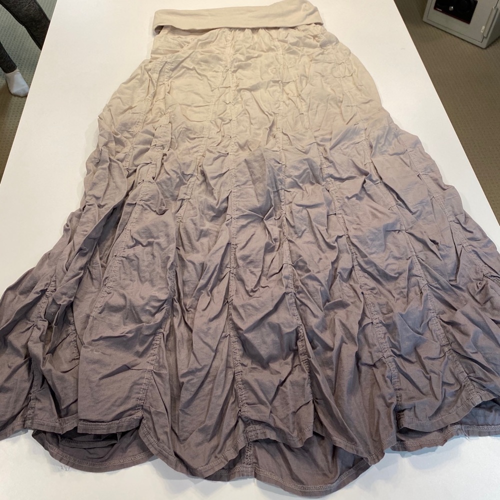 Flowing Skirt